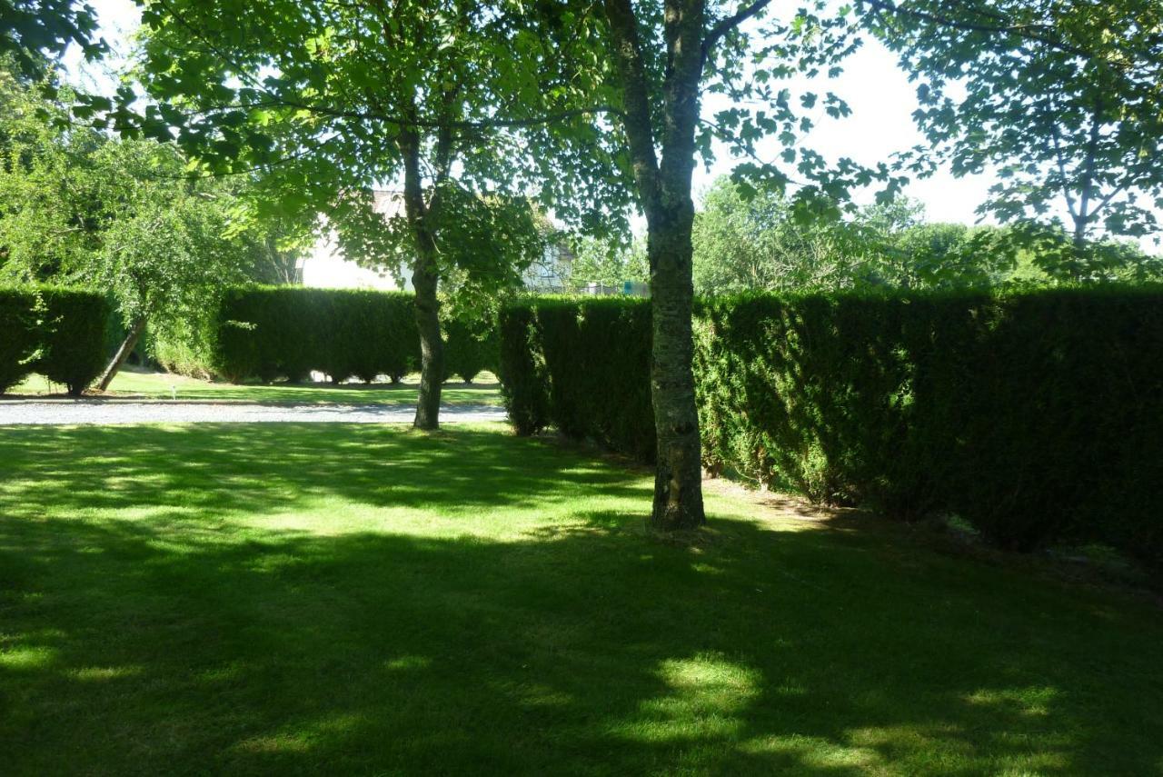Relais Du Saussay Villa Pertheville-Ners Exterior photo