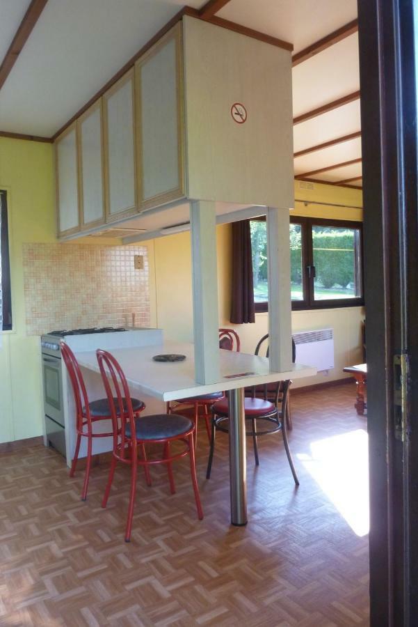 Relais Du Saussay Villa Pertheville-Ners Exterior photo